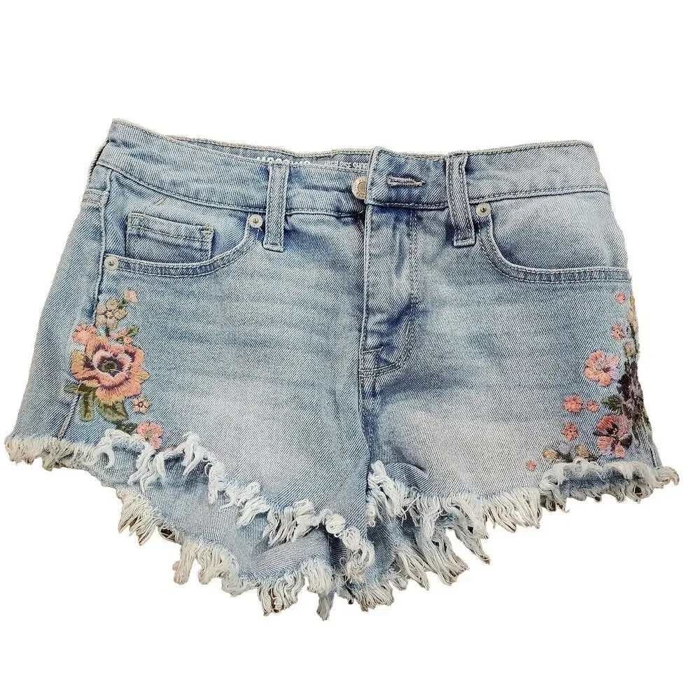 Mossimo High Rise Floral Embroidered Denim Shorts Light Wash Frayed‎ Hem 0/25